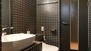 Standard Double or Twin Room, Mountain View | Bathroom | Shower, hair dryer, slippers, towels