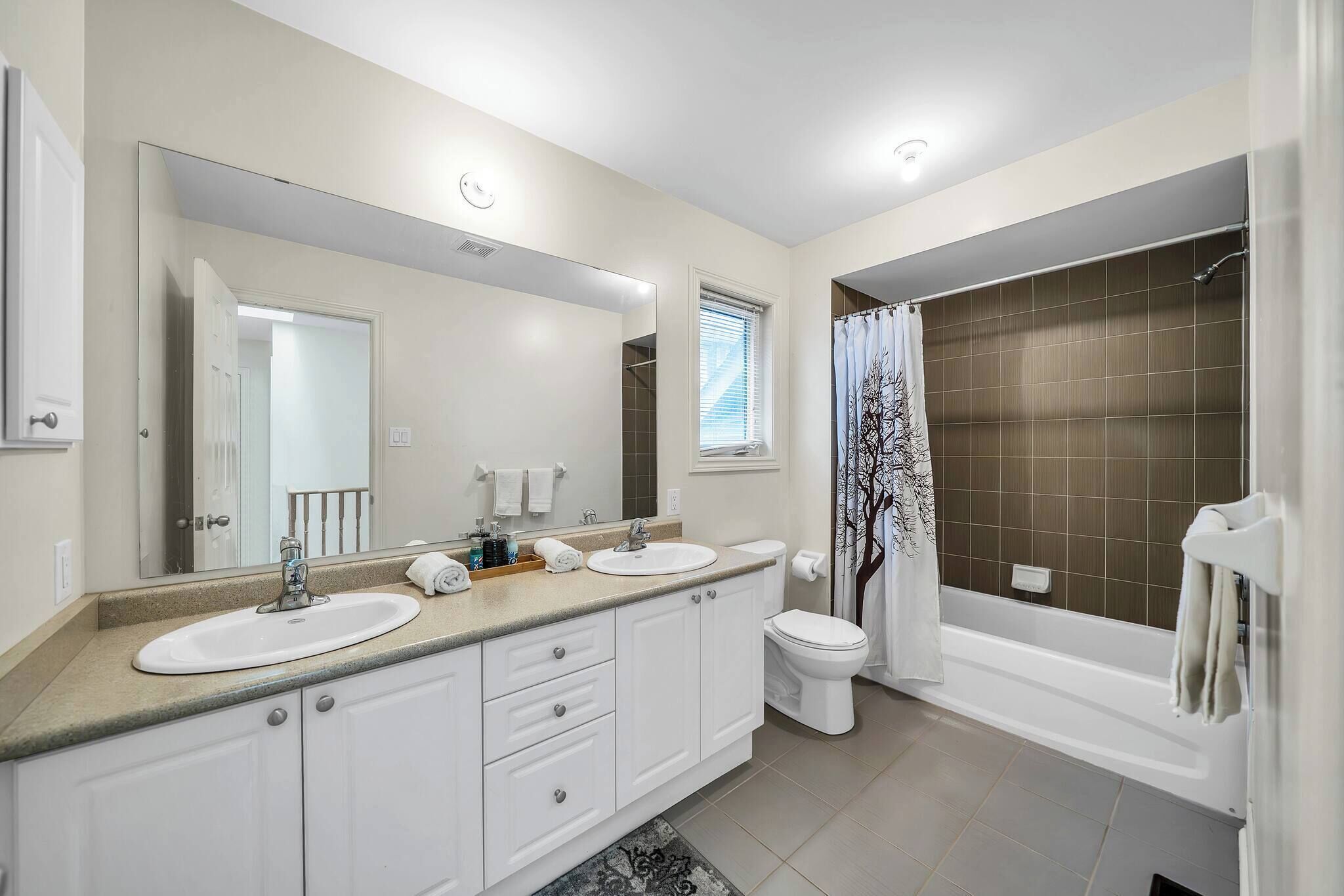 House, 4 Bedrooms, Patio | Bathroom