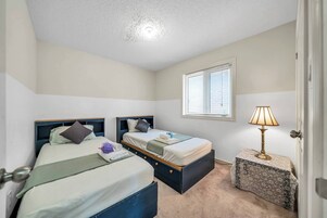 House, 3 Bedrooms, Patio