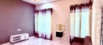 Homestay Selesa KKT Guesthouse