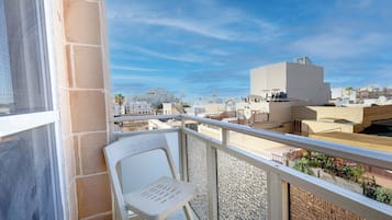 Apartment, City View | Property grounds