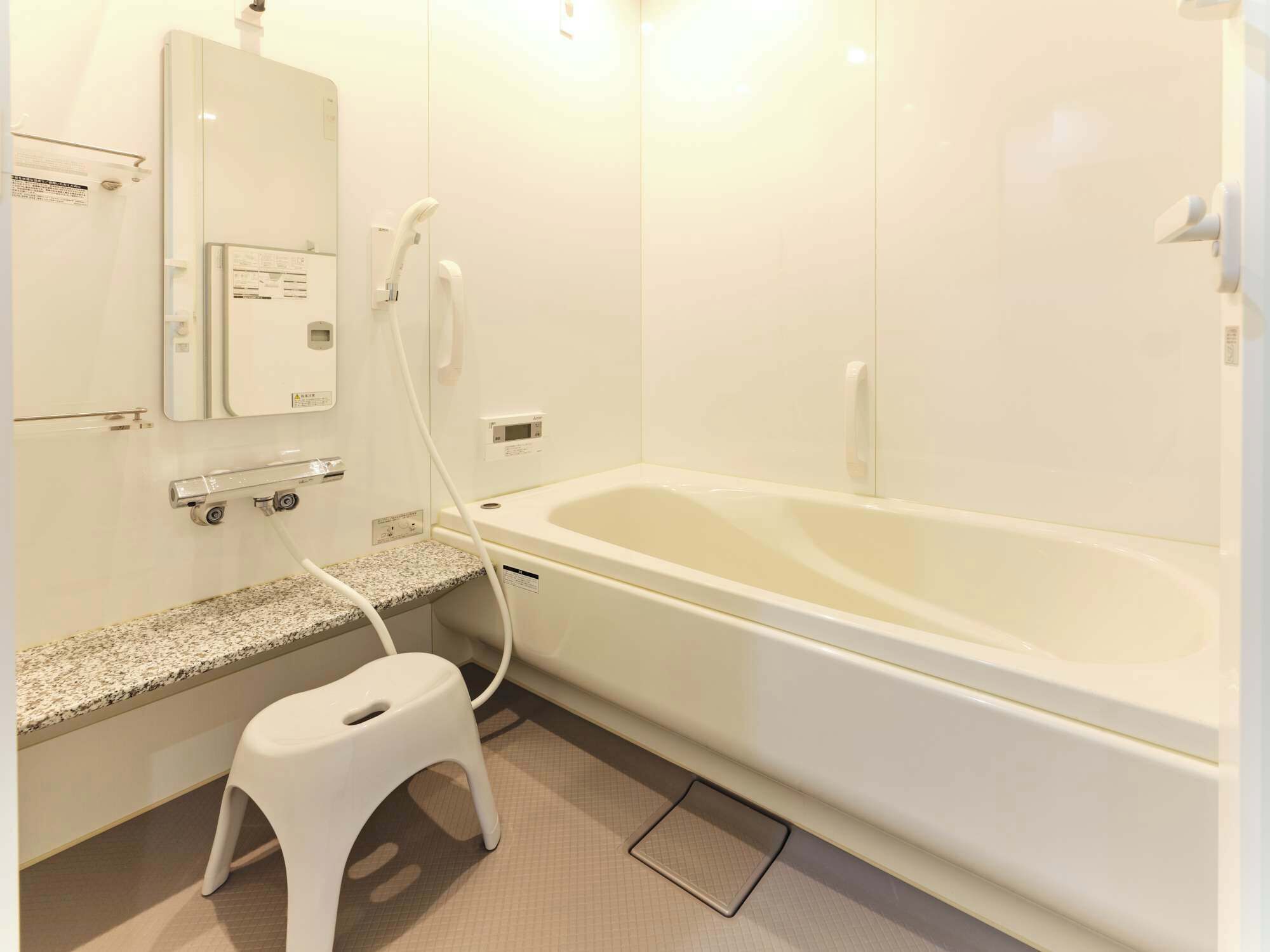 Shower, hair dryer, shampoo
