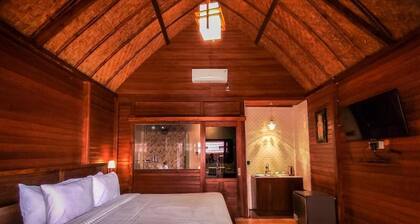 Uli Wood Villa Jimbaran