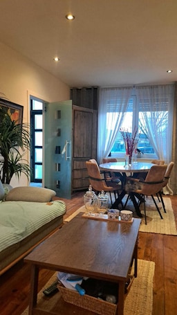 Interior. Nice 2-bedroom house in pleasant Rumst neighborhood,1 km from TommorowlandBoom