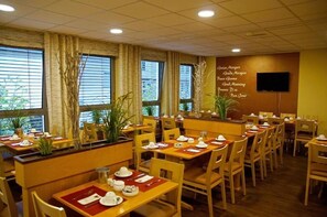 用餐