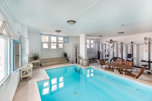 Outdoor pool - Sofos Studios Fitness & Spa (Naxos)