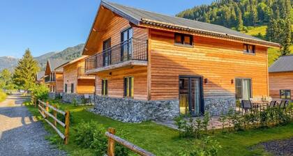 Chalet élégant avec sauna au bord d'un lac alpin