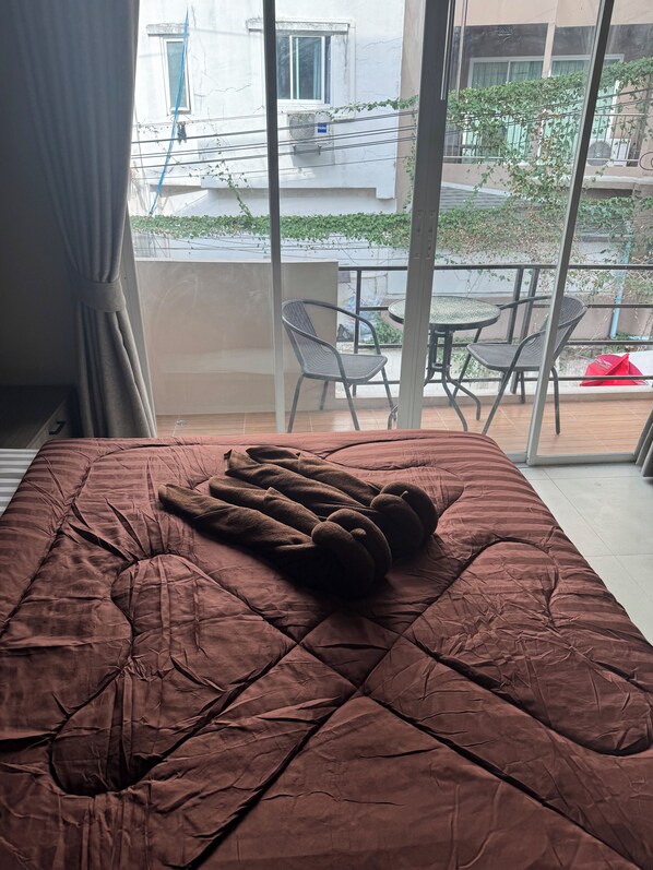 Deluxe Double Room, City View | In-room safe, desk, laptop workspace, free WiFi - Sitara Hotel Patong Beach (Tambon Patong)