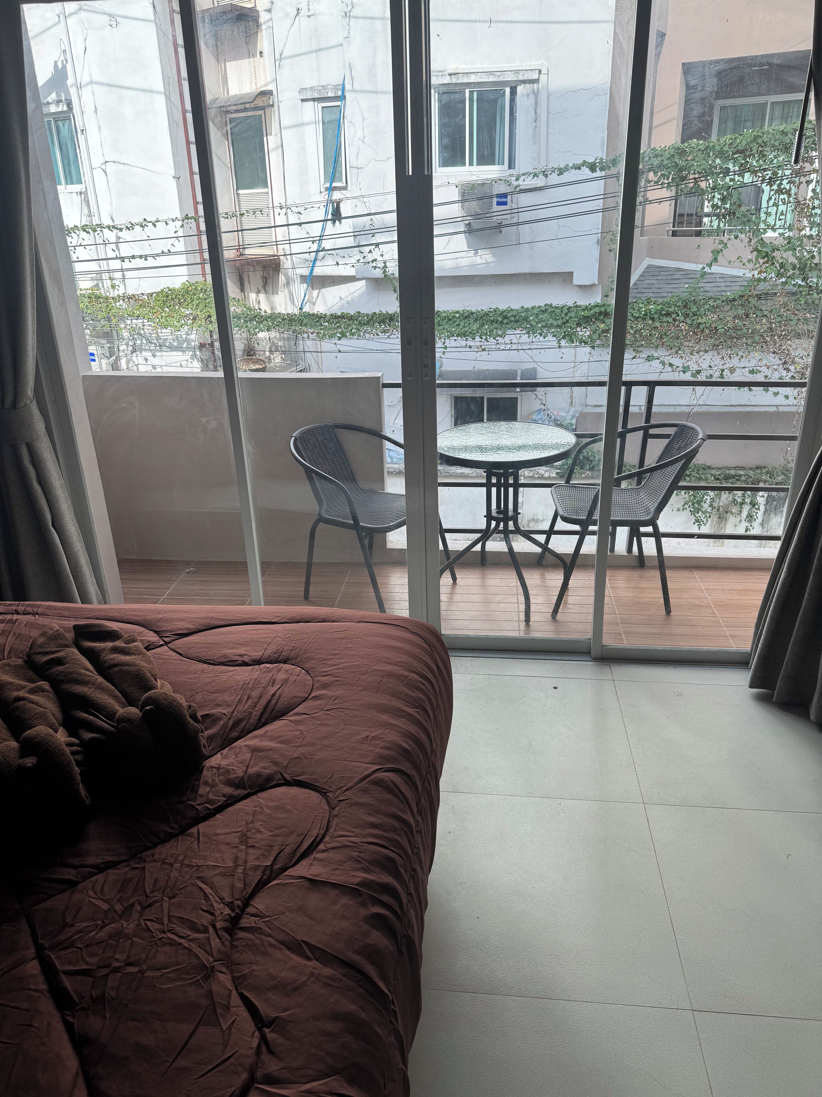 In-room safe, desk, laptop workspace, free WiFi