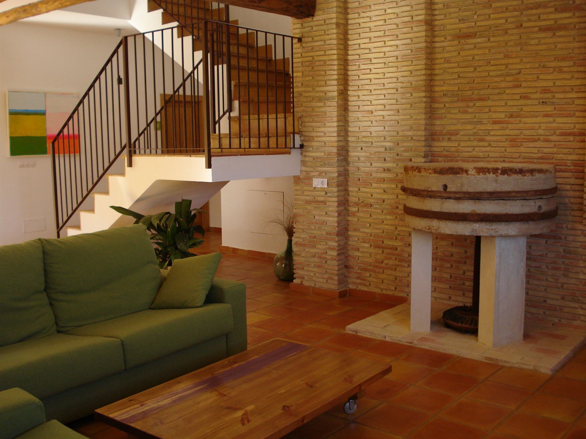 المنشأة من الداخل