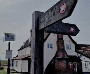 Exterior detail - The Old Ram Coaching Inn (Norwich)