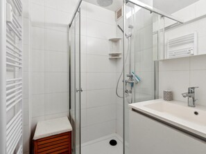 Shower, hair dryer - Cosy apartment near the center (Blankenberge)