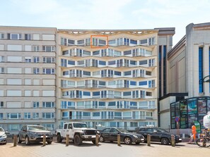 Exterior - Attractive studio with a sea-view (Blankenberge)