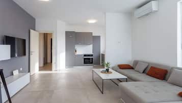 Standard-Apartment, Mehrere Schlafzimmer (Apartment Sang Near The Beach) | Wohnbereich