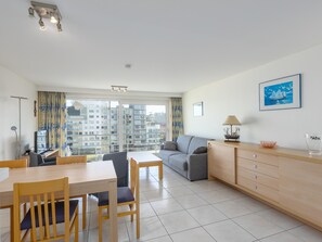 Interior - Bright apartment with stunning sea view (Middelkerke)