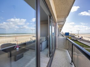 Property grounds - Cozy and spacious apartment on the 1st floor (Middelkerke)