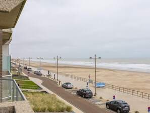 Beach nearby - Apartment with sea view and sunny terrace (Middelkerke)