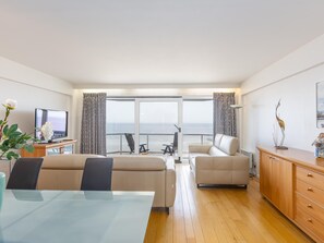 TV - Apartment with 2 bedrooms and sea view (Middelkerke)