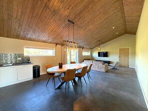 Interior - Rural bungalow with wide views (Diessen)