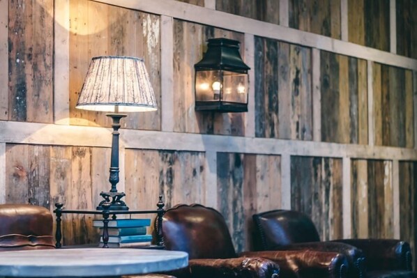 Interior - The Talbot Hotel (Malton)