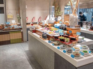 Dining - The Breakfast Hotel Porto Ishigaki (Ishigaki)