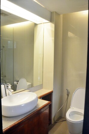 Bathroom - Villa Israel Ecopark El Nido by Cocotel Powered by Fave (El Nido)