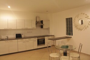 Private kitchen - Accra Luxury Apartments (Accra)