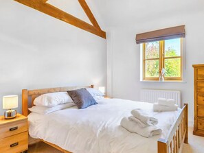 4 bedrooms, free WiFi