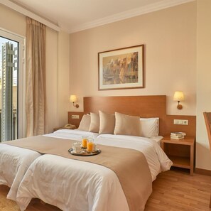 Room - Athos (Samos)