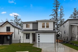 Exterior - Luxury 2-Bedroom Suite at Bear Mountain | Victoria (Langford)