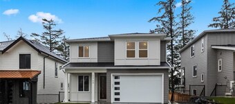 Luxury 2-Bedroom Suite at Bear Mountain | Victoria