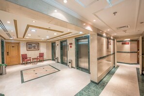 Interior - Odest Medina (Madinah)