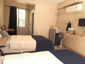 Room - Baan Nukanong Guesthouse (Chiang Rai)