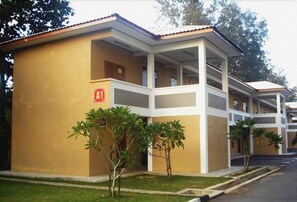 Ngoại thất