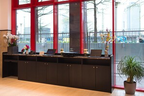 Lobby - Toyoko Inn Frankfurt am Main Hauptbahnhof (Frankfurt)
