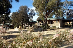 Exterior - Big4 Iluka on Freycinet Holiday Park (Coles Bay)
