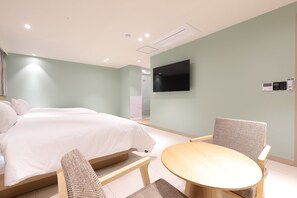 Wifi gratis y ropa de cama 