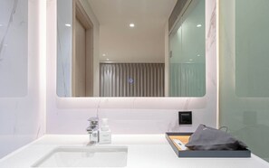 Rom – standard | Bad