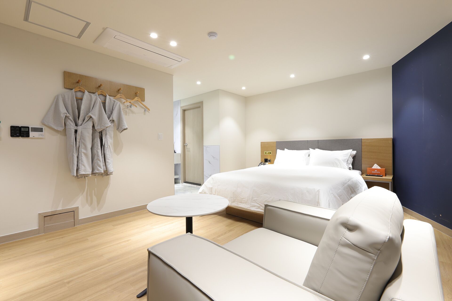 Deluxe Room | Free WiFi, bed sheets