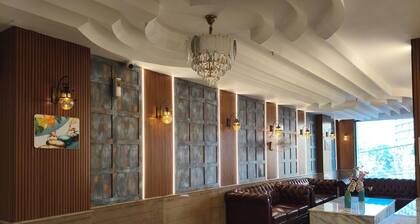 THE HIGH POINT INN & SUITE