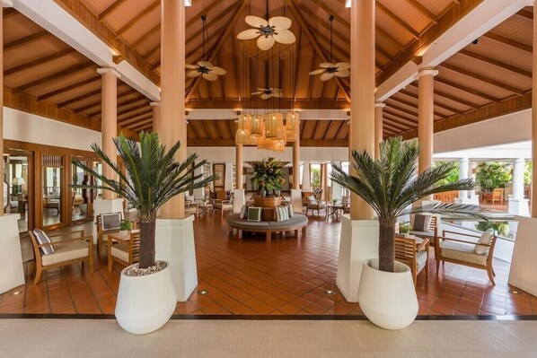 Property grounds - Naithonburi Beach Resort Phuket (Sa Khu)