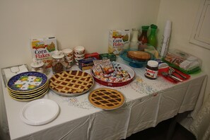 Dining - Stazione Napoli Guesthousemariafrancesca (Naples)