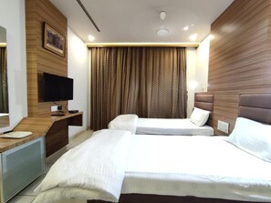 Free WiFi - Hotel Pragati (Devaliya)