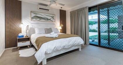 Entire home in Mount Warren Park, Australia