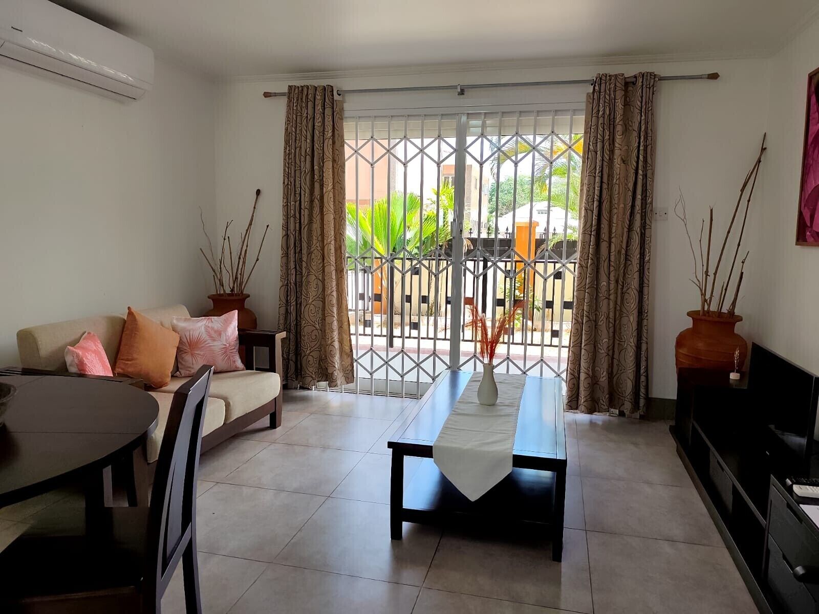 公寓, 露台, 城市景 | 客廳