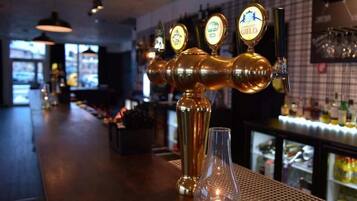 Bar (in der Unterkunft)