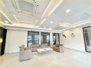 منطقة الجلوس في الردهة