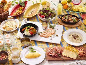 Daily buffet breakfast (JPY 3000 per person) - Village Atami (Atami)