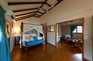 Room - Iles des Palmes Eco Resort (Praslin Island)