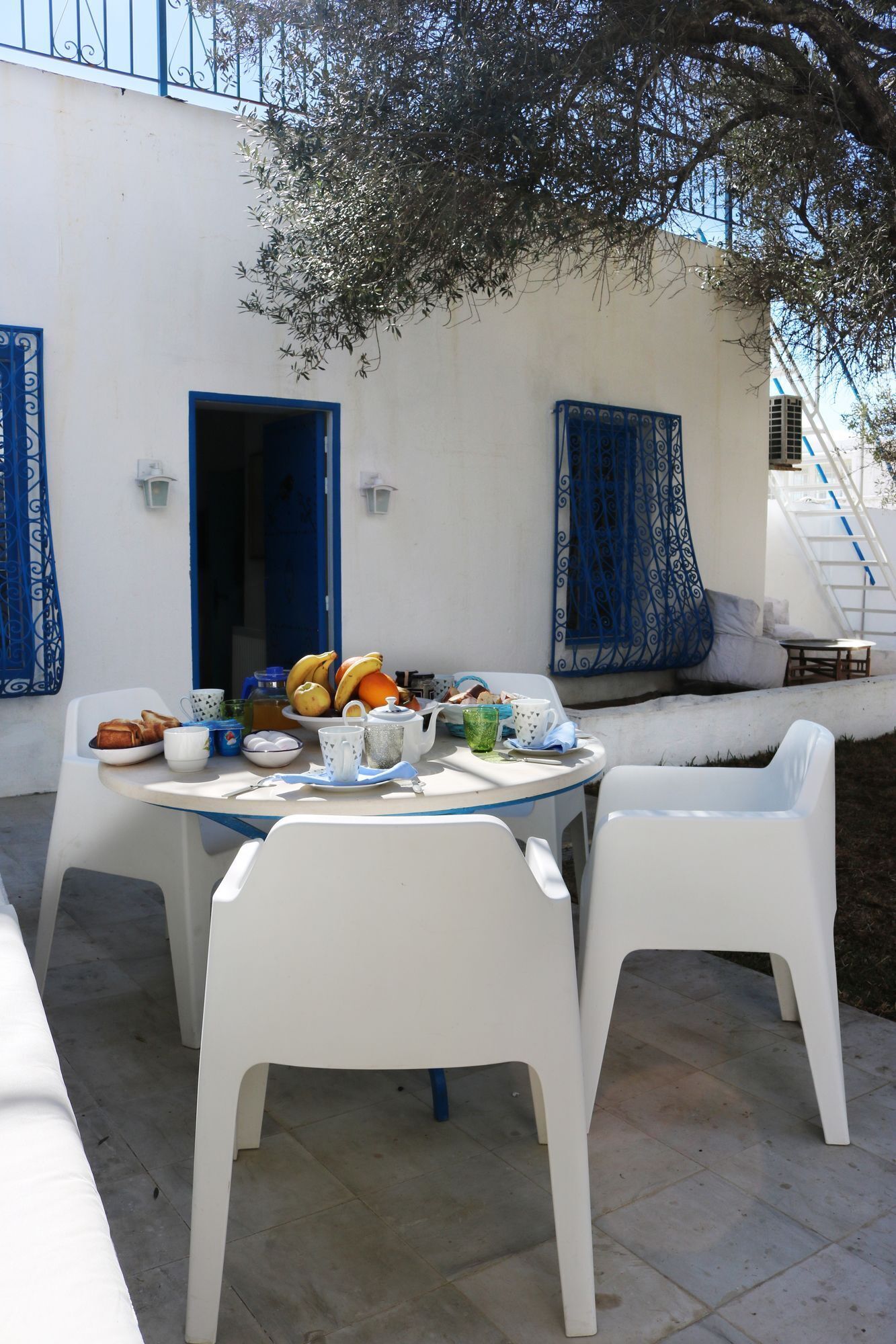 Tempat makan outdoor